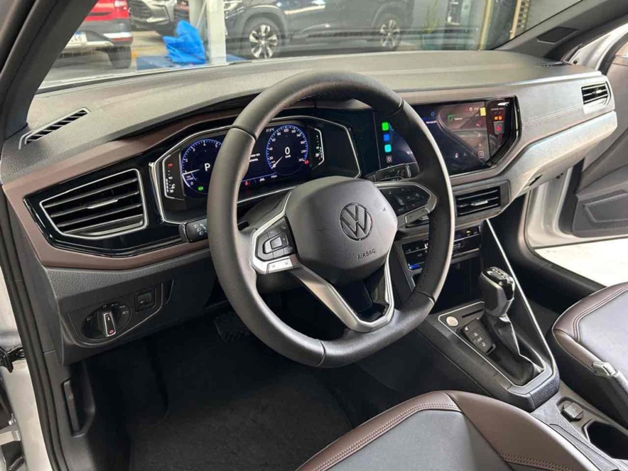 Volkswagen derruba o preço do Virtus Highline 2026 em R$ 29.863 para PcD em outubro