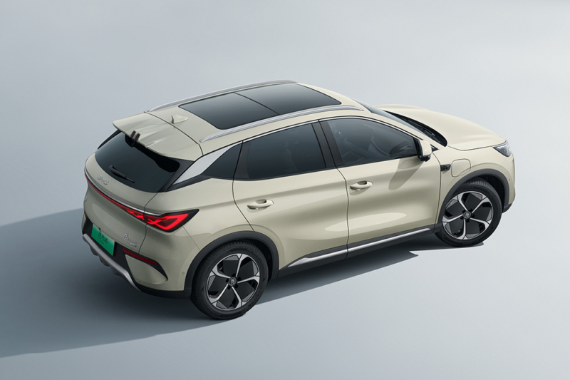 Novo BYD Yuan Plus ganha bateria maior e autonomia de até 650 km na China