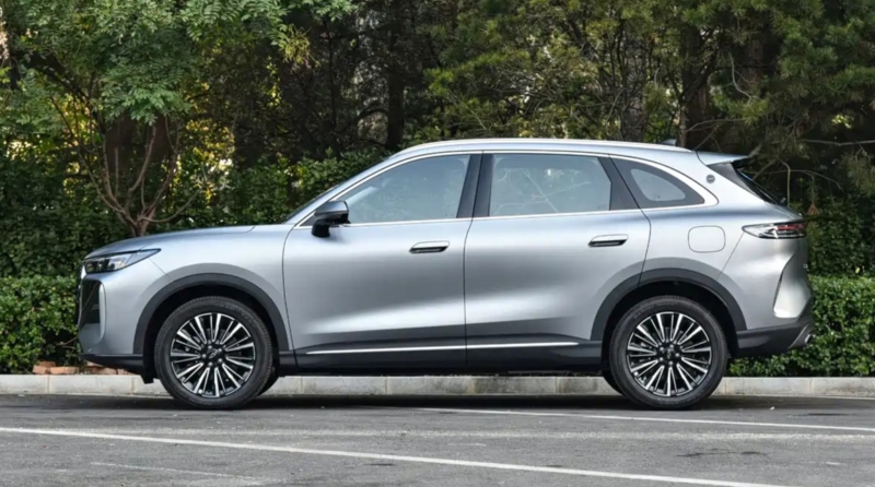 Nova geração do Chery Tiggo 8 já pode ser reservada na China