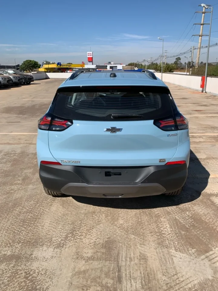 Chevrolet derruba em R$ 23.700 o preço do Tracker Premier 2026 para PcD em novembro