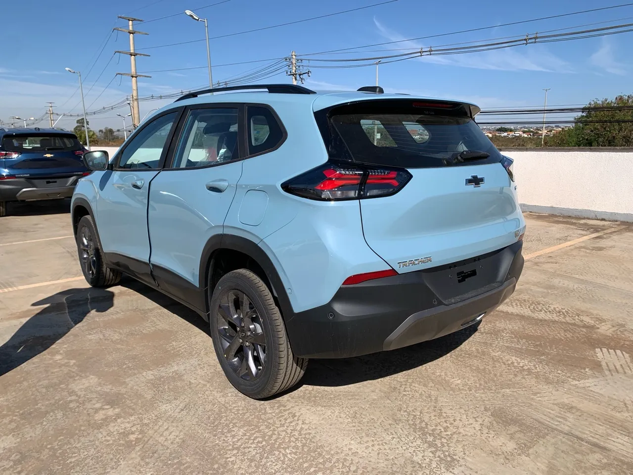 Chevrolet derruba em R$ 23.700 o preço do Tracker Premier 2026 para PcD em novembro