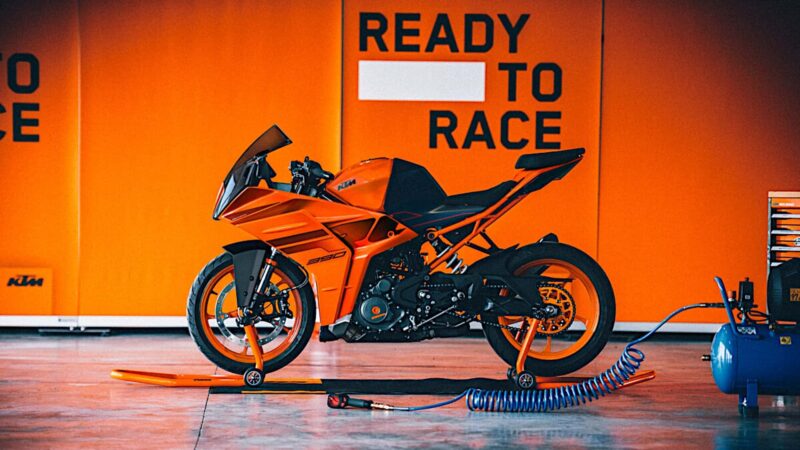 Indiana Bajaj assume comando da KTM com quase 75% das ações