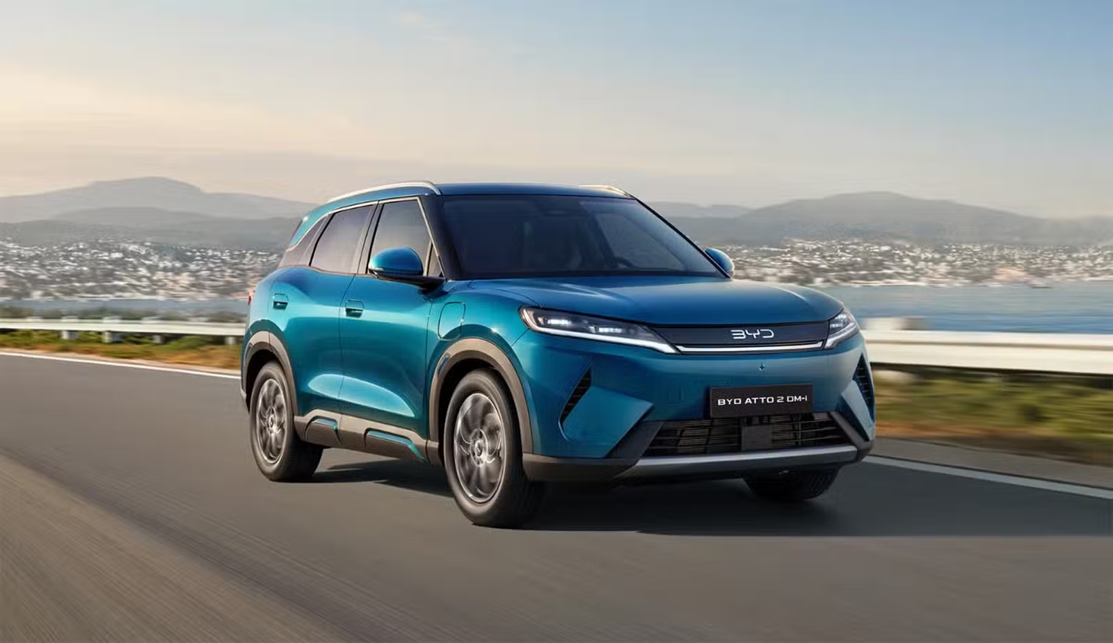 BYD estreia o SUV híbrido Yuan Up DM-i no mercado europeu