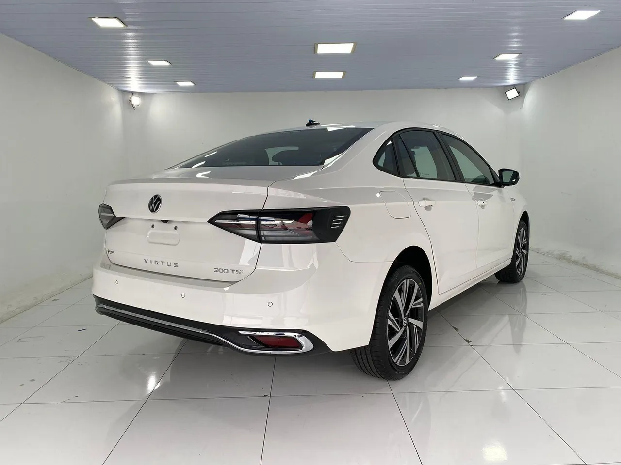 Volkswagen reduz em R$ 32.734 o preço do Virtus Highline 2026 para PcD