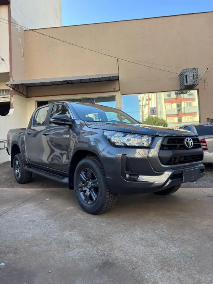 Toyota derruba o preço da Hilux SR em R$ 55 mil para CNPJ em novembro