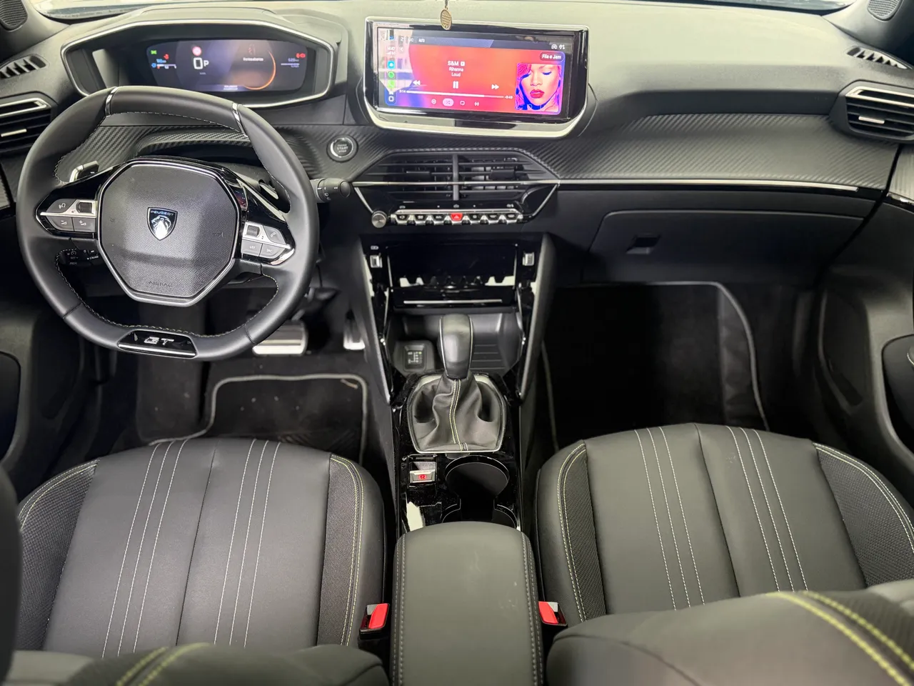 Peugeot 2008 2026 tem queda de até R$ 33.462 para PcD em novembro