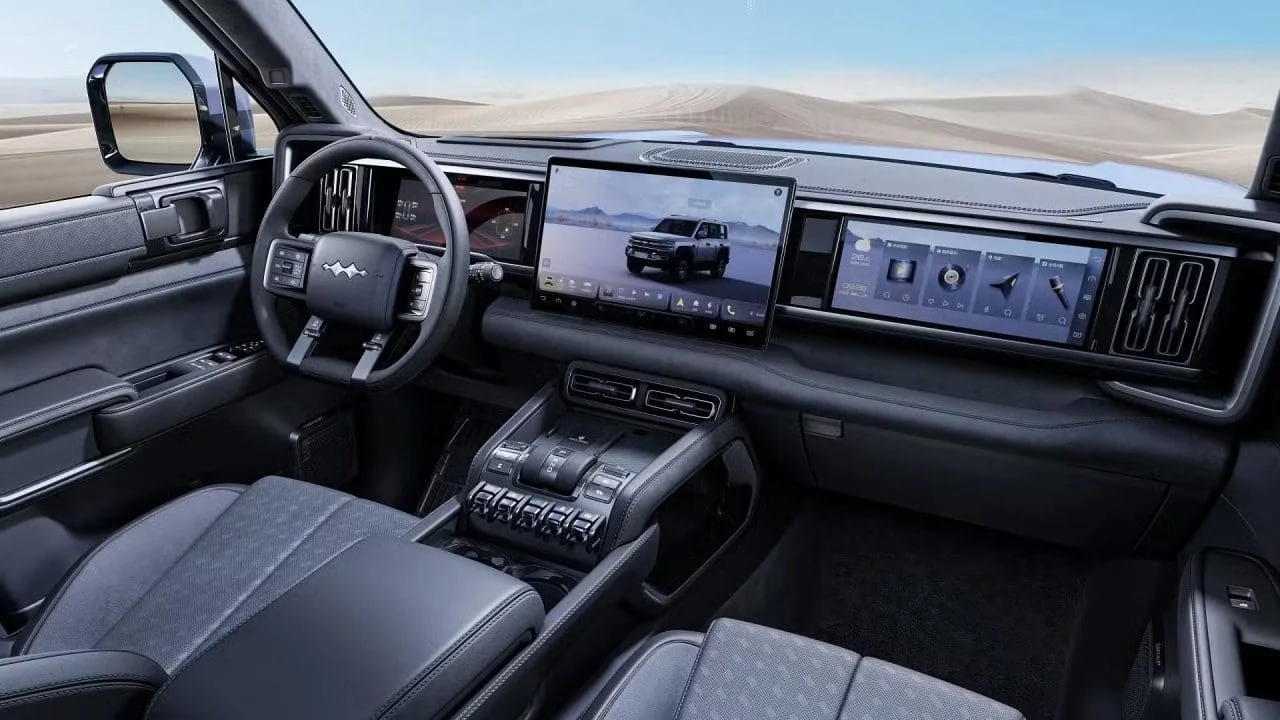 Denza, marca premium da BYD, estreia no Brasil com SUV híbrido