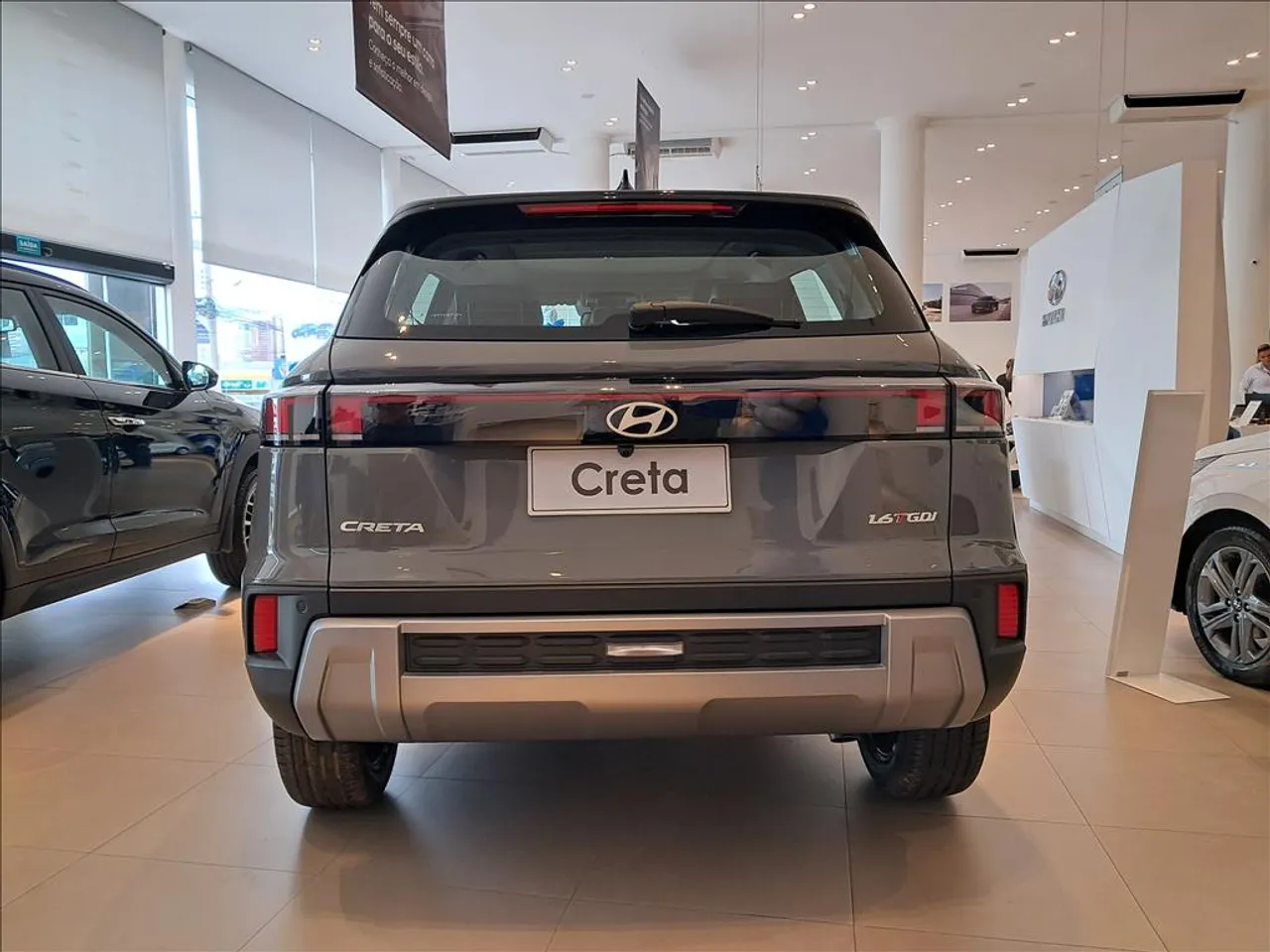 Preço do Hyundai Creta Platinum 2026 é reduzido em R$ 30.433 para PcD em novembro