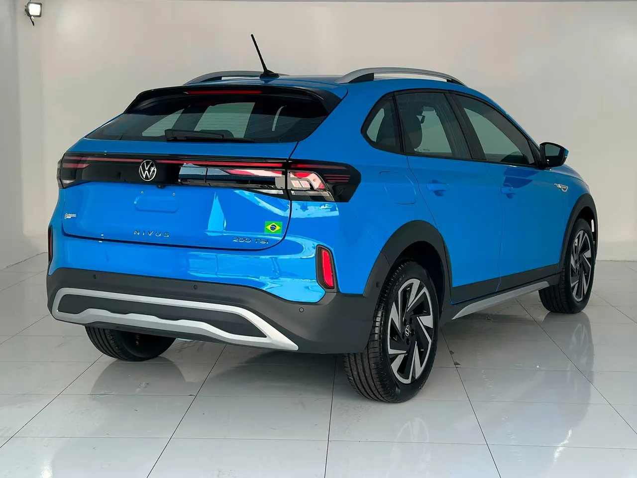 Volkswagen reduz em R$ 31.514 o preço do Nivus Highline 2026 para PcD em novembro