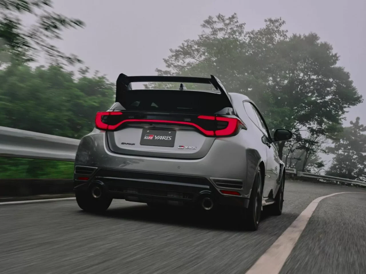 Toyota confirma chegada do GR Yaris de 300 cv ao Brasil