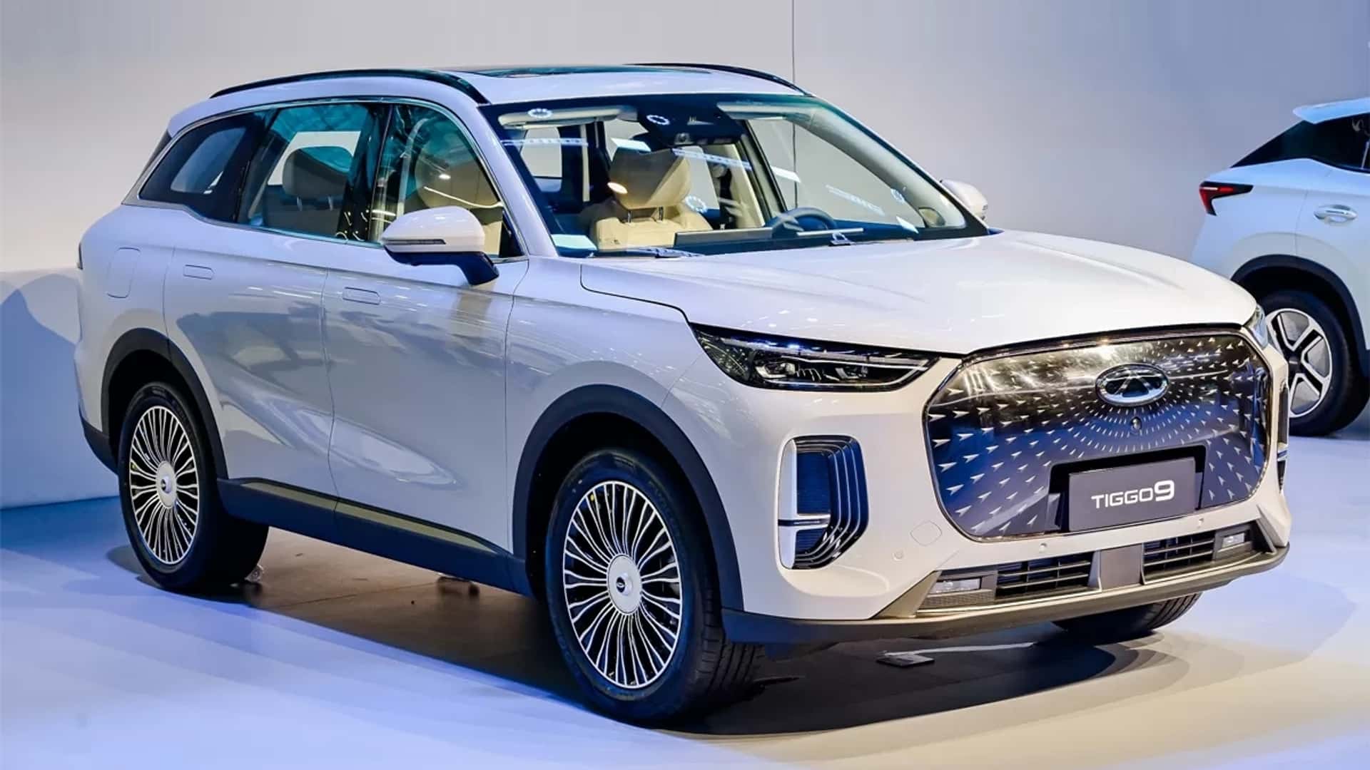 CAOA Chery apresenta Tiggo 9 no Brasil com 500 cv, ADAS avançado e até 10 airbags