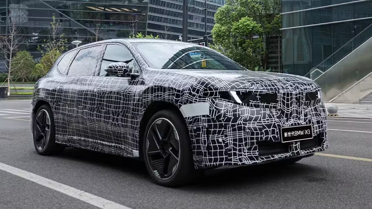 BMW iX3 chinês estreia sistema de condução inteligente desenvolvido com a Momenta