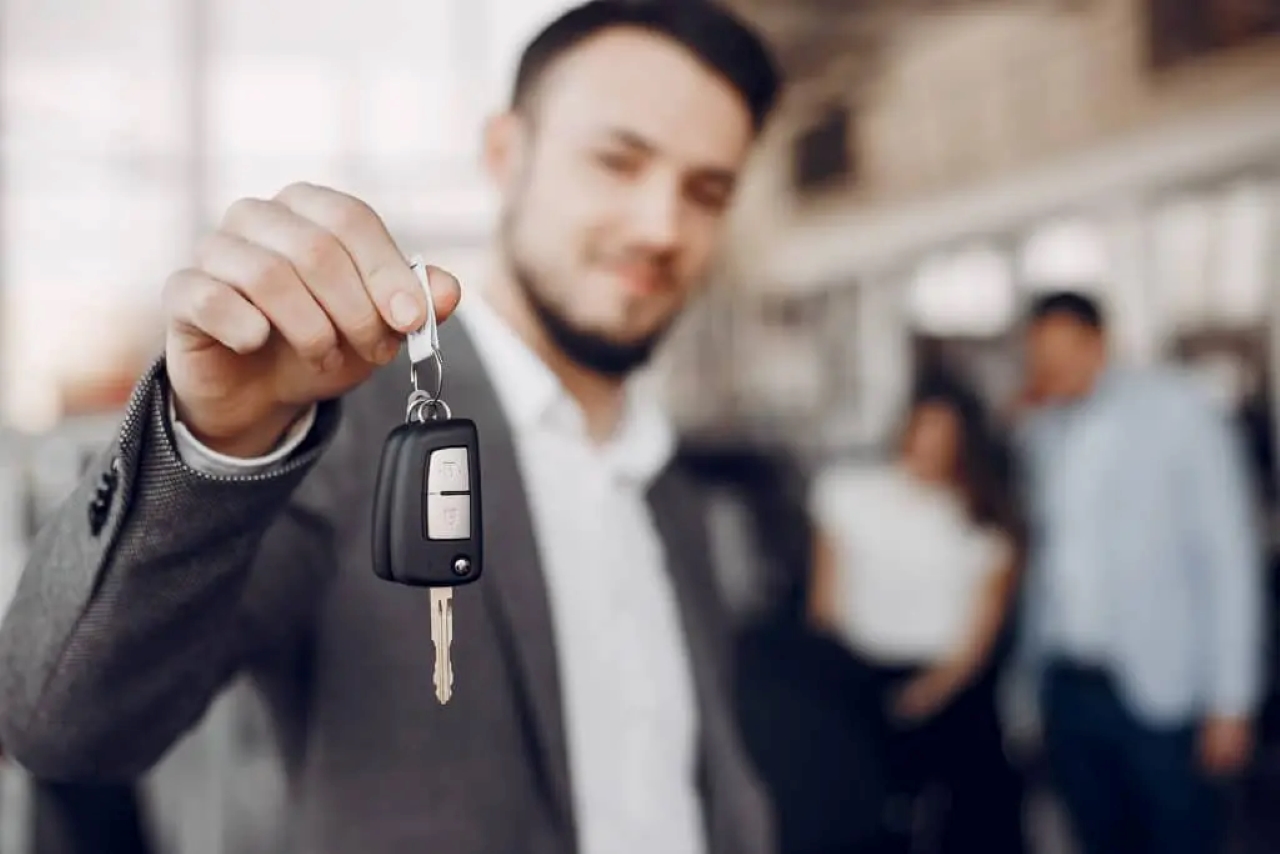 Carros de leilão: vale a pena comprar? Entenda os prós e contras