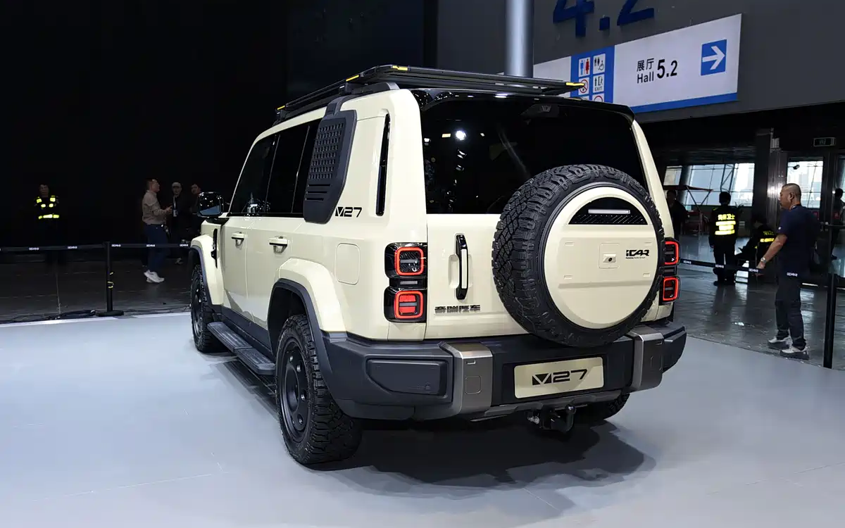 Chery apresenta iCar V27, seu primeiro SUV elétrico com autonomia estendida
