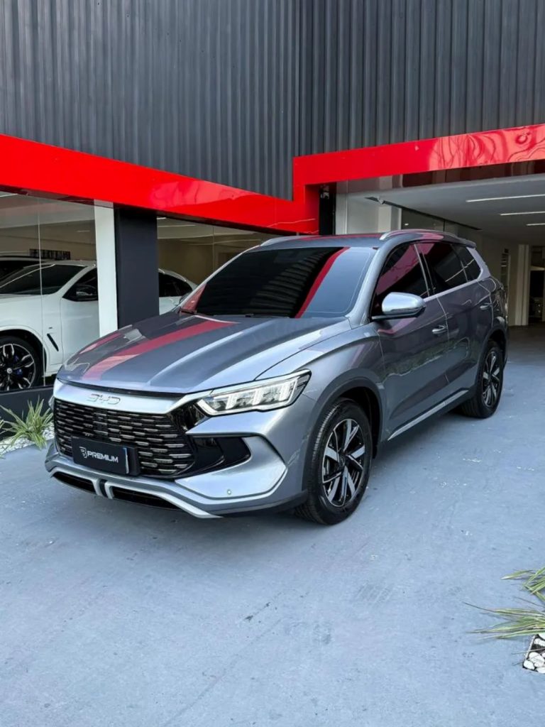 BYD derruba o preço do Song Pro 2026 em R$ 42 mil para PcD em novembro