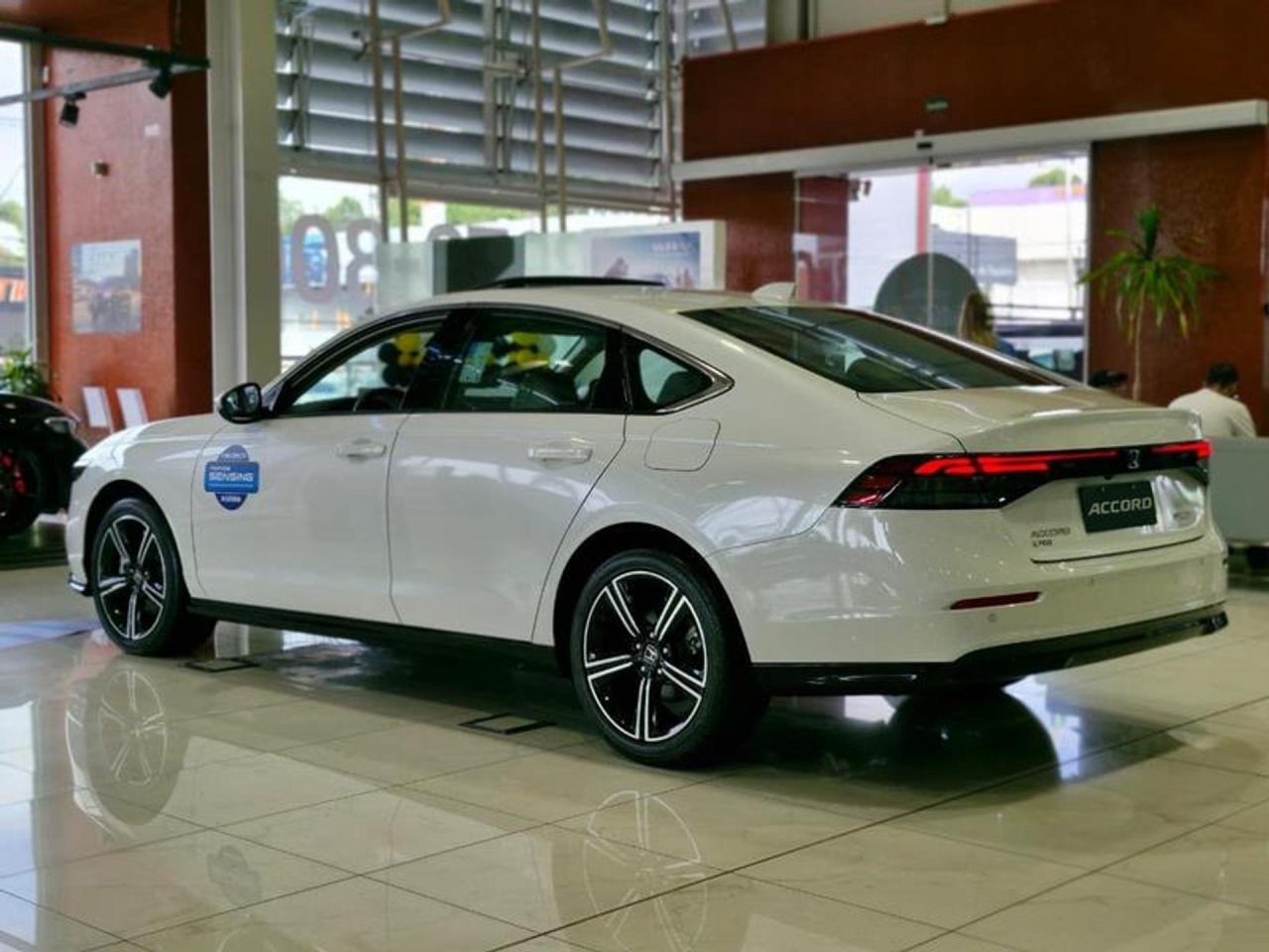 Honda anuncia recall do Accord Hybrid por risco de falha no sistema de potência