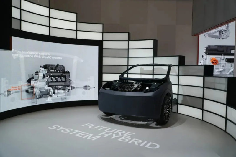 Geely e Renault anunciam novo sistema híbrido com estreia marcada para 2027