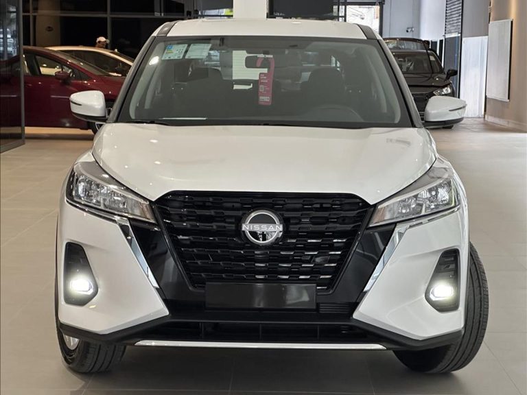 Preço do Nissan Kicks Play 2026 é reduzido em R$ 26.200 para PcD em novembro