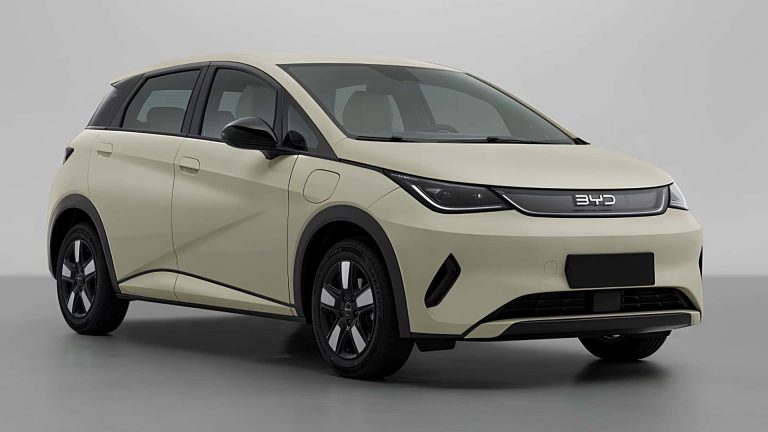 Novo BYD Dolphin ganha registro no Brasil e já tem mês para estrear