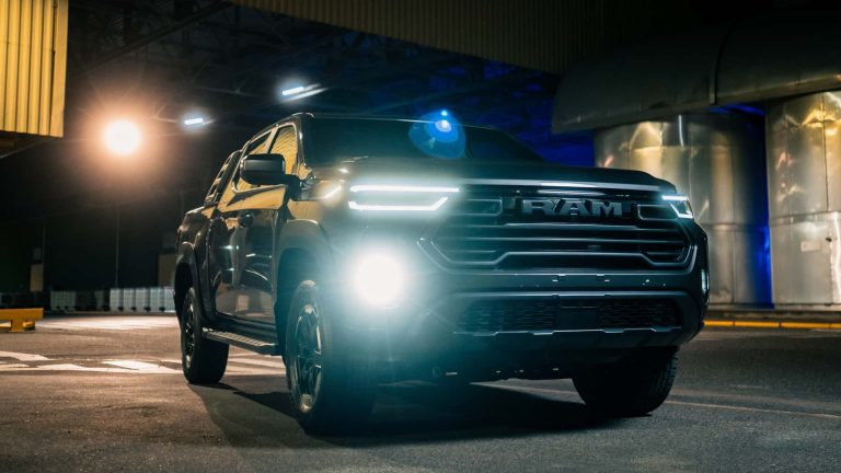 Ram confirma estreia da nova Dakota no Salão do Automóvel 2025