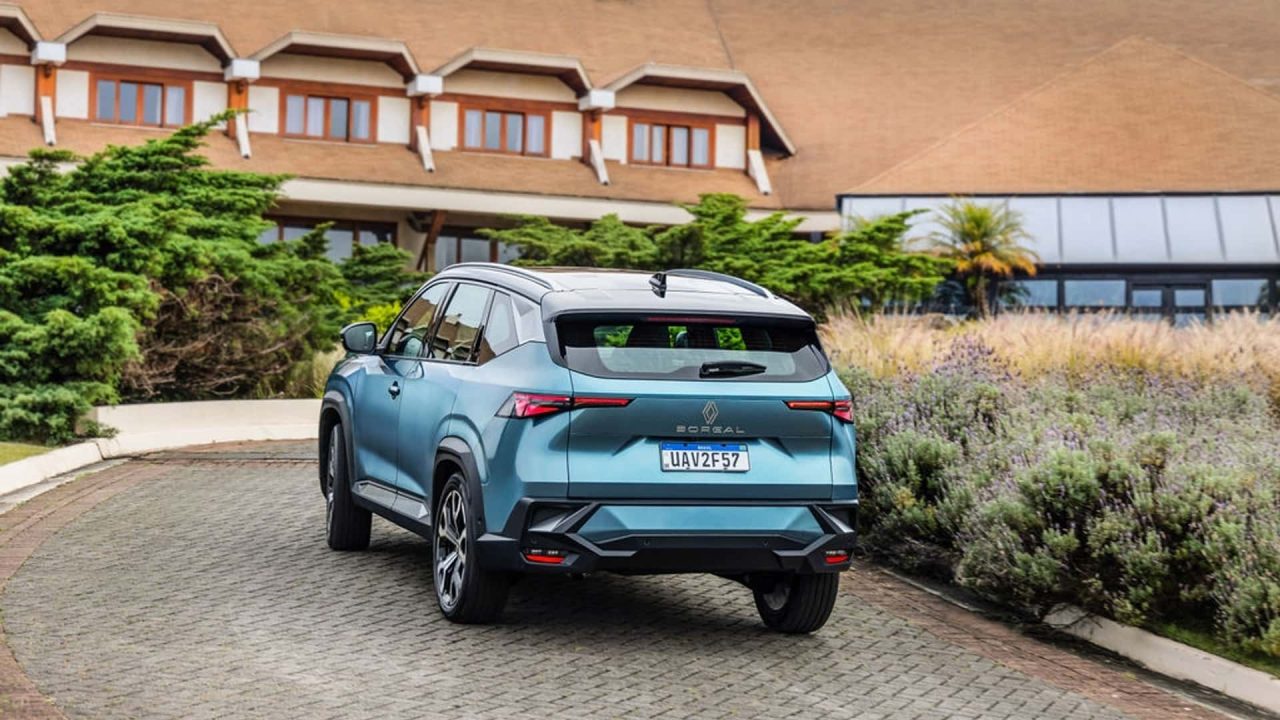 Primeiras impressões: Renault Boreal chega disposto a desafiar Compass e Corolla Cross
