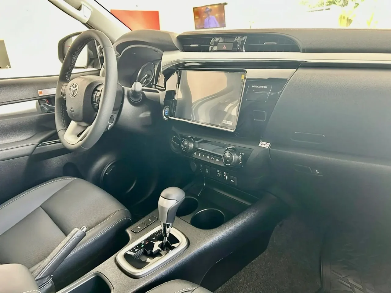 Toyota corta R$ 52.192 do preço do Toyota Hilux Power Pack MT para CNPJ em novembro