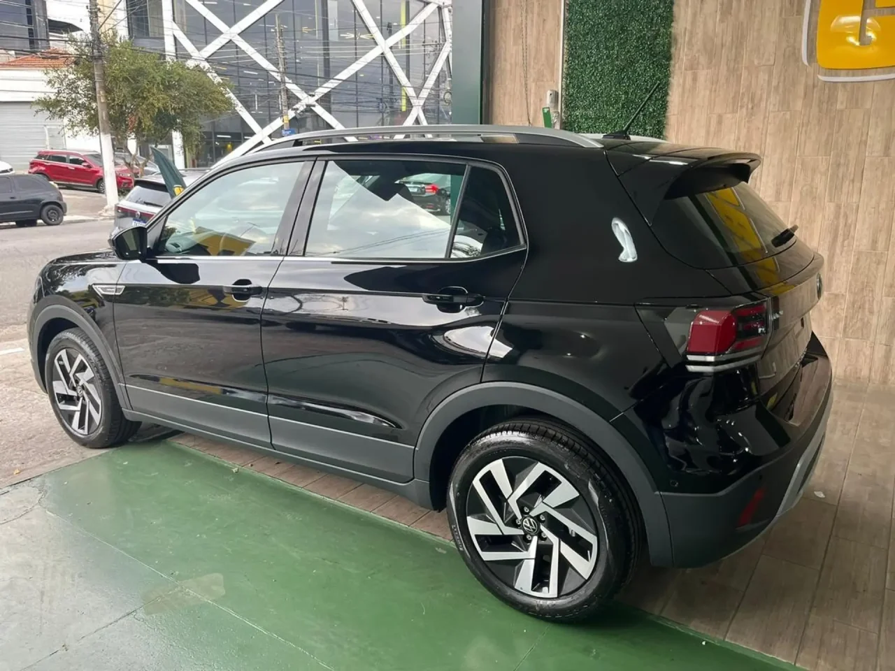 Volkswagen T-Cross Highline 2026 tem queda de R$ 38,8 mil para PcD em novembro