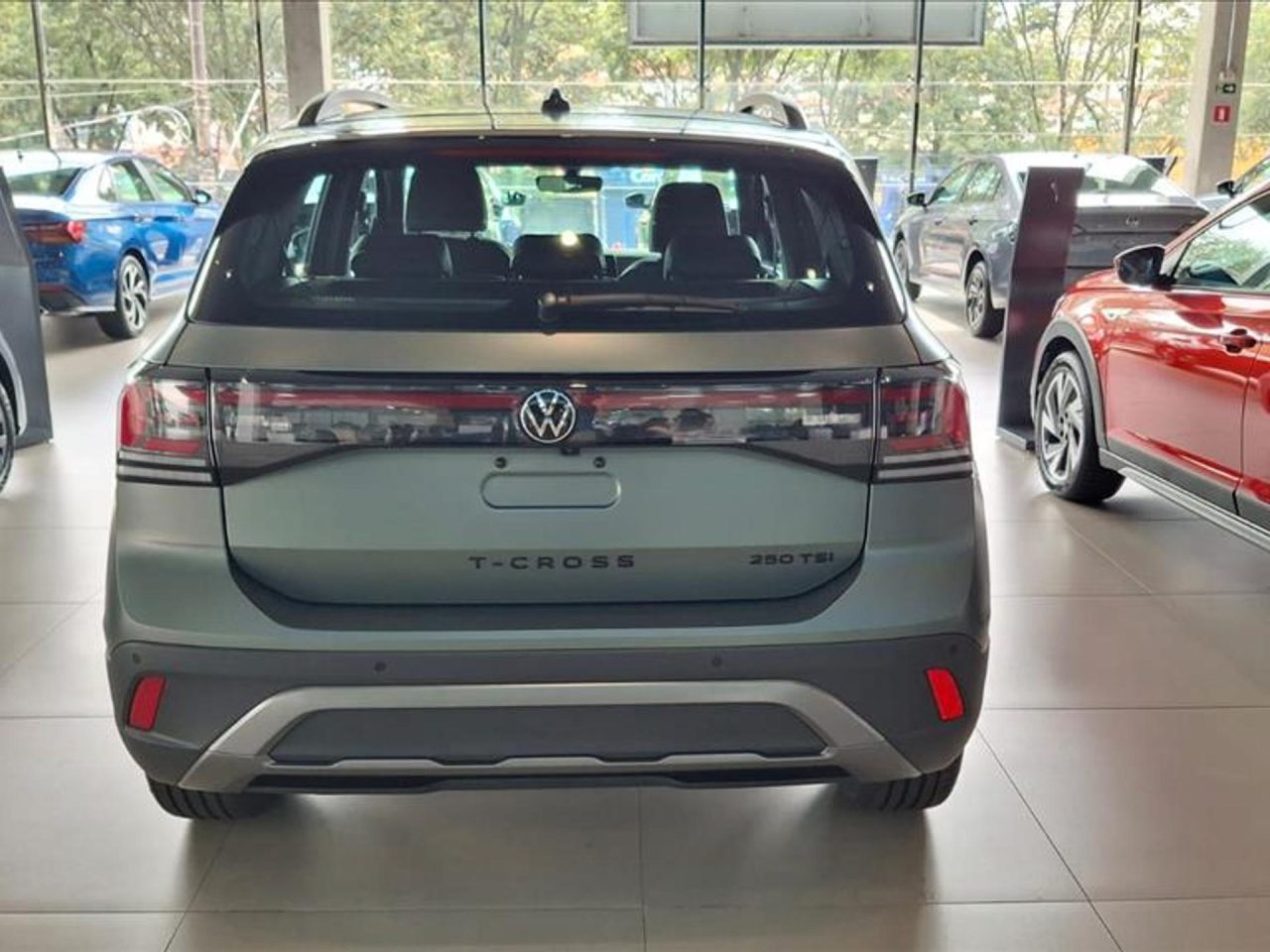 Volkswagen corta R$ 26.018 do preço do T-Cross Extreme 2026 para PcD em novembro