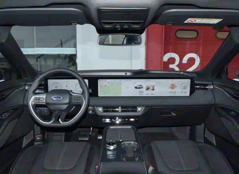 Ford apresenta em dezembro o novo Mondeo chinês equipado com tela 4K de 27’’