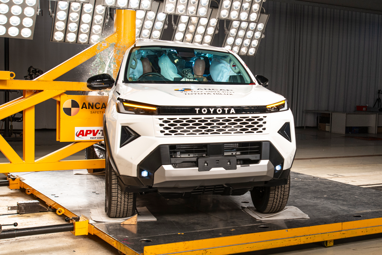 Nova Toyota Hilux conquista 5 estrelas em teste de segurança do ANCAP