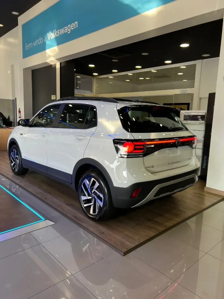 Volkswagen derruba o preço do T-Cross Comfortline 2026 em R$ 33.296 para PcD em dezembro