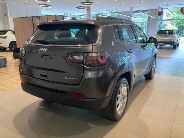 Jeep derruba em R$ 32.500 o preço do Compass Sport 2026 para PcD em dezembro