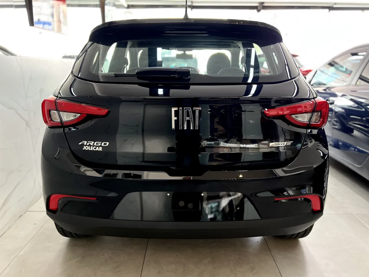 Fiat Argo Drive 1.3 CVT 2026 sai mais barato que o Mobi com R$ 21.160 de desconto