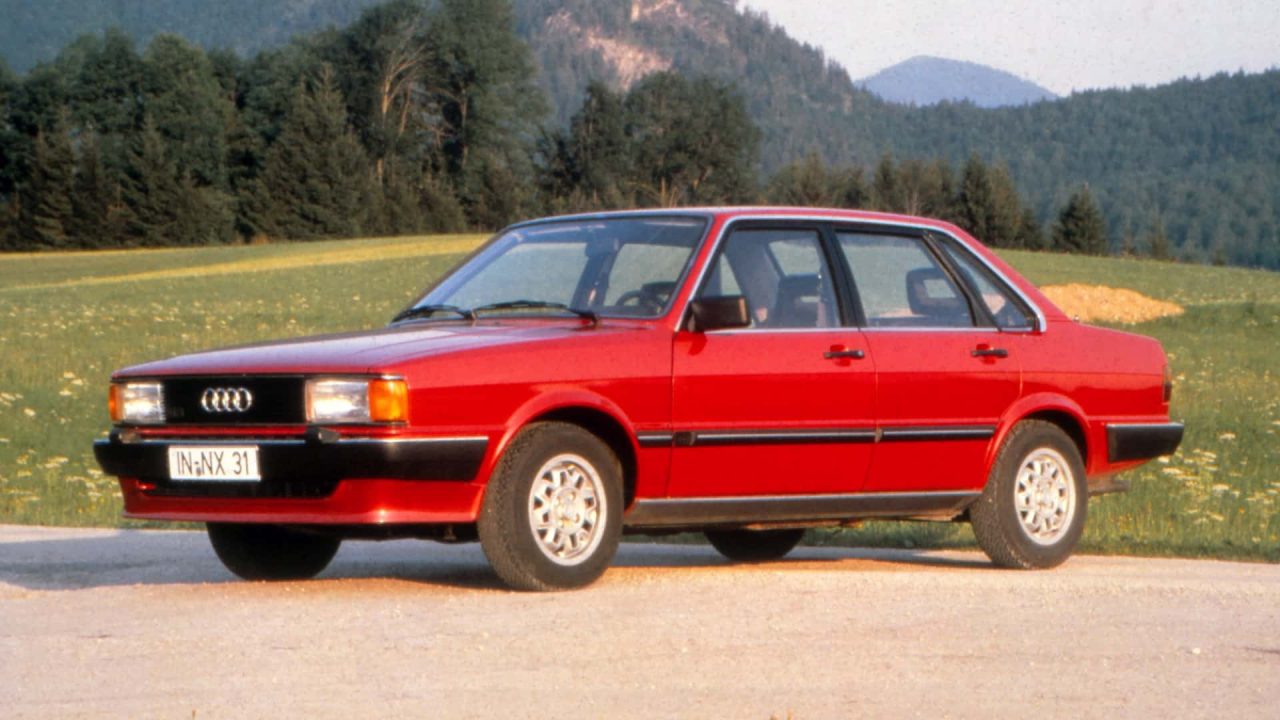 Audi celebra meio século do icônico motor de cinco cilindros