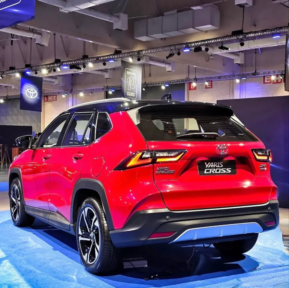 Toyota Yaris Cross aposta em câmbio eficiente para alcançar até 18 km/l