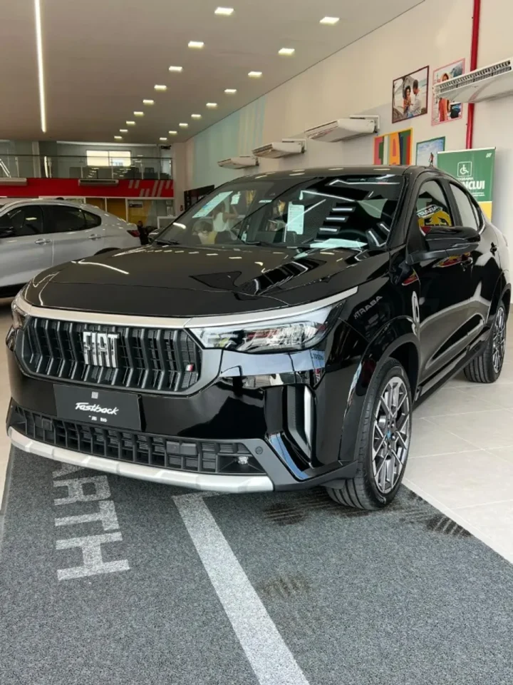 Fiat Fastback Limited 2026 é liberado com desconto de R$ 30.830 para PcD em dezembro