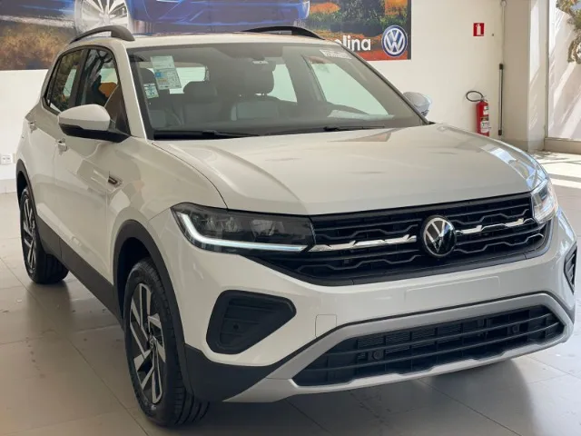 Volkswagen T-Cross 200 TSI AT 2026 fica mais barato que o Polo Highline em oferta de dezembro
