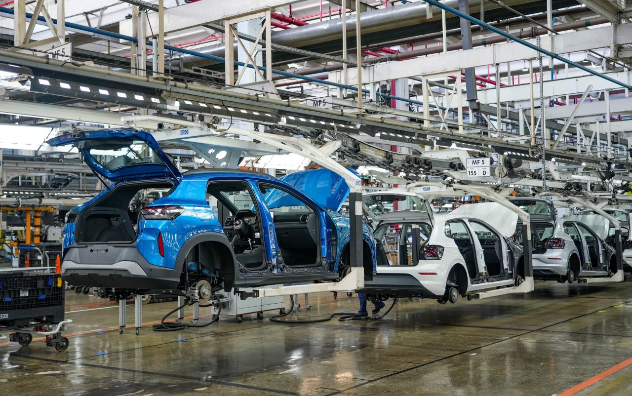 Volkswagen celebra produção de 8 milhões de veículos na planta de Taubaté