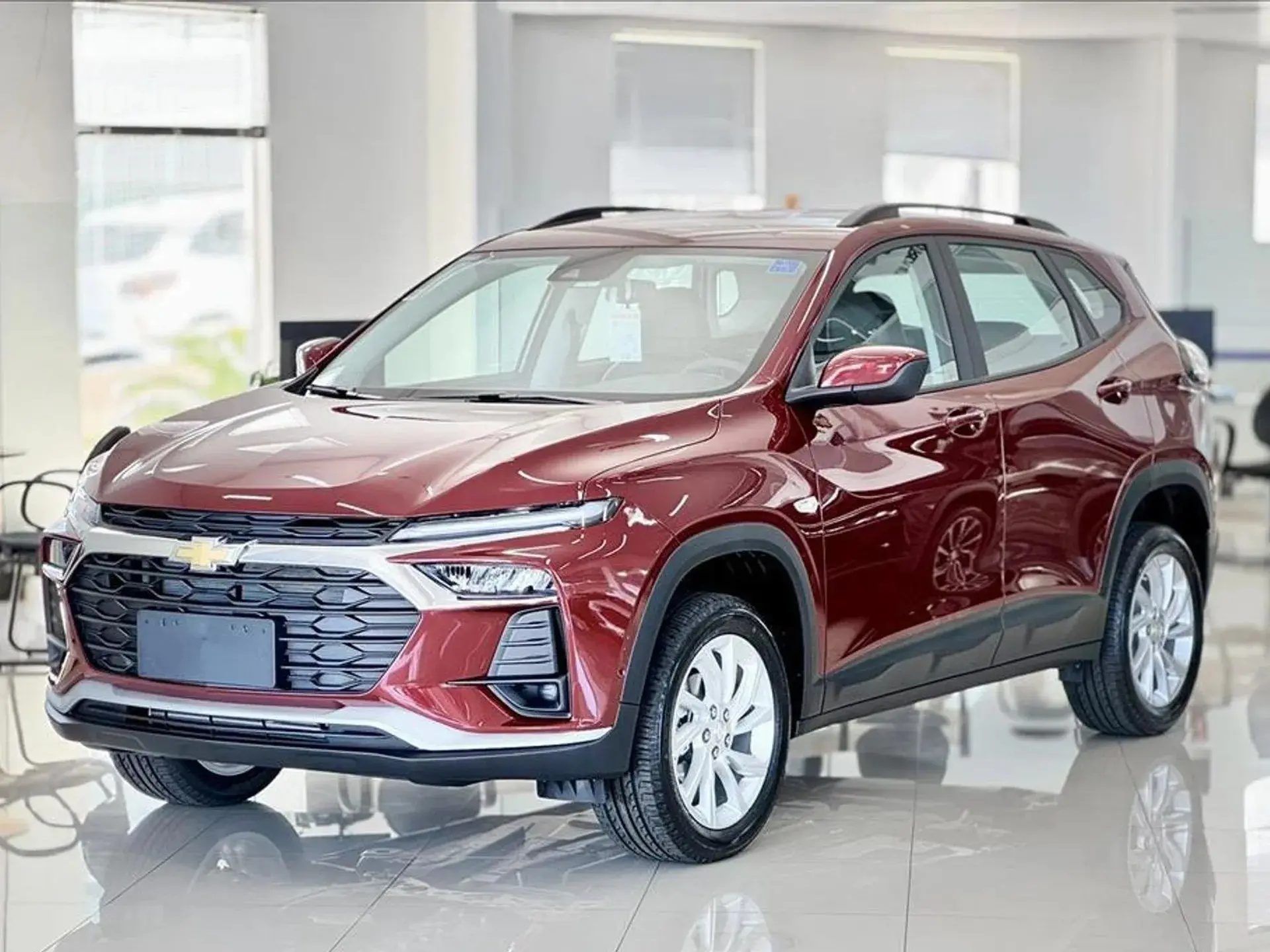 Chevrolet Tracker LTZ 2026 fica mais barato que o Volkswagen Tera High em oferta de dezembro
