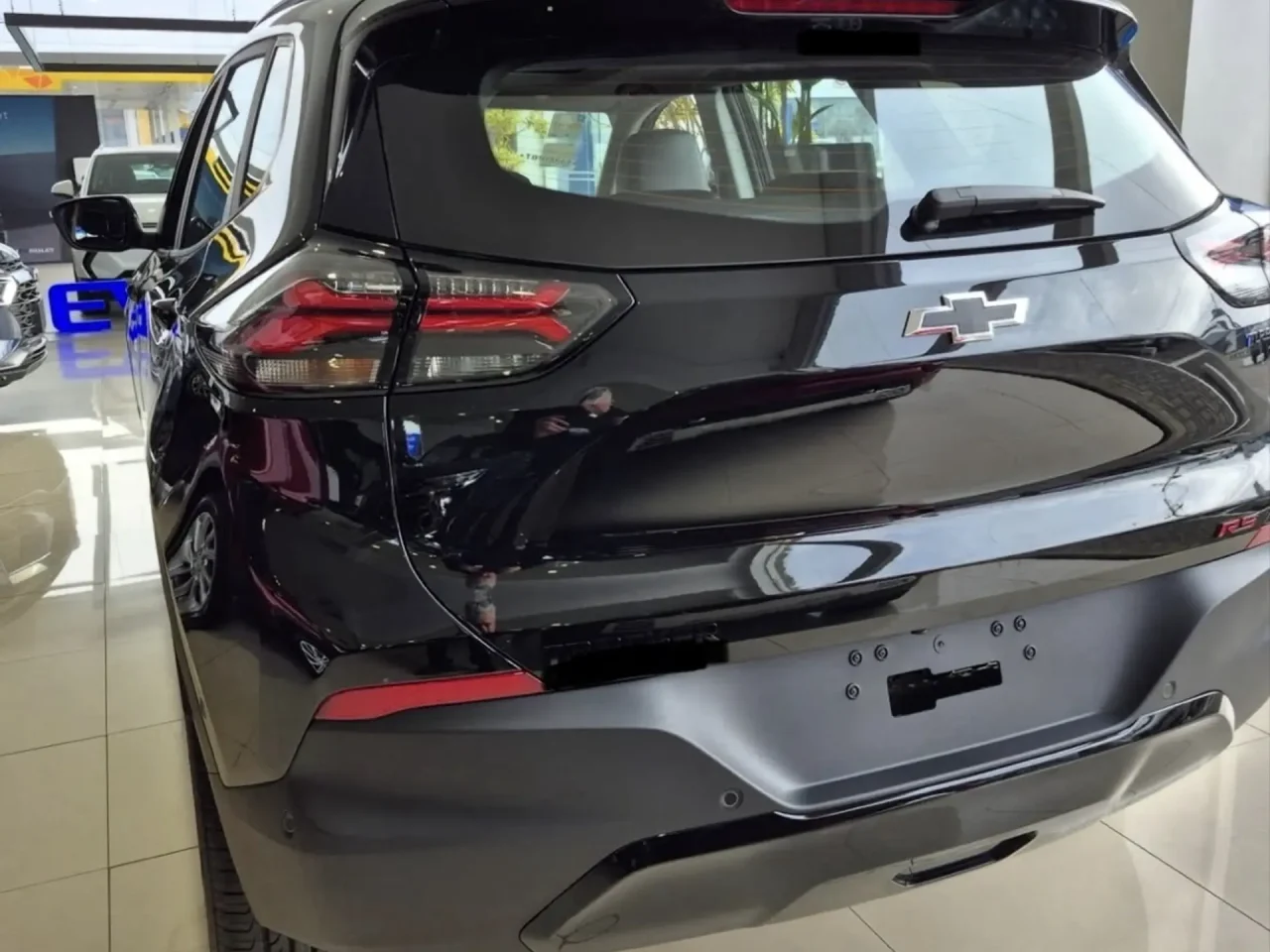 Chevrolet baixa preço da Tracker RS 2026 em R$ 23.834 para PcD em dezembro
