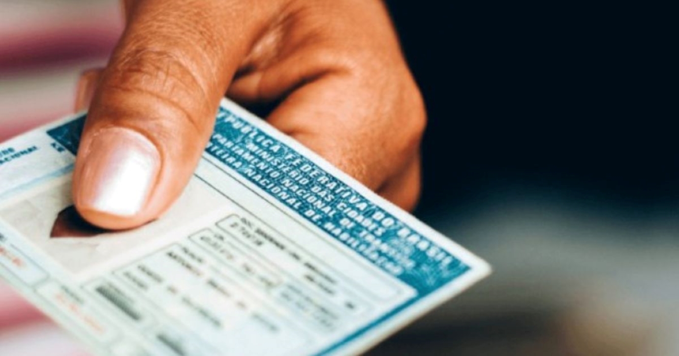Câmara analisa proposta de habilitação para menores de 18 anos