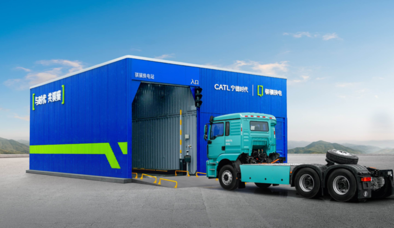 CATL lança rota inédita de troca de baterias para transporte pesado na China