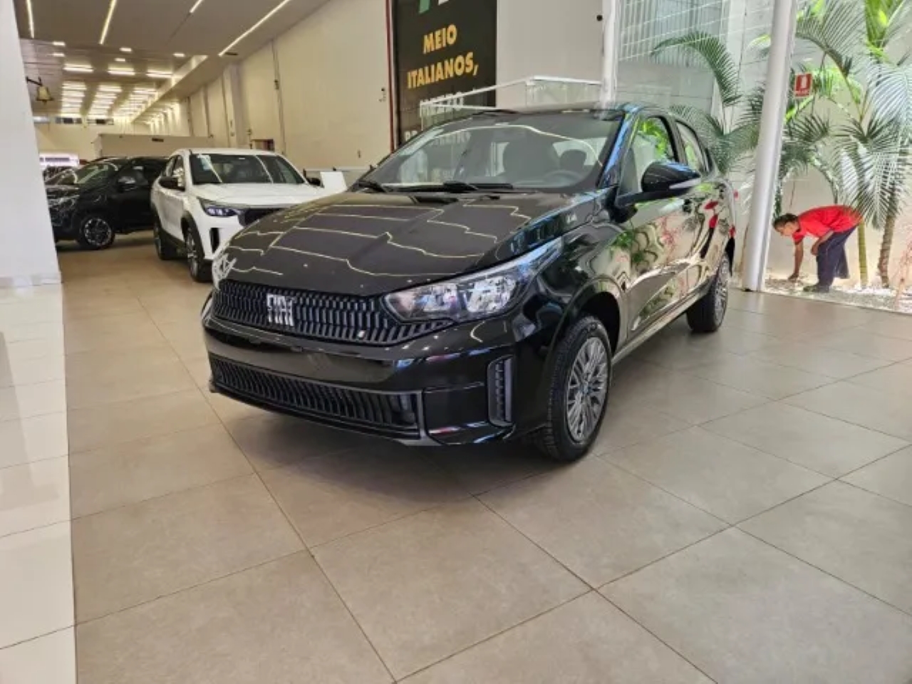 Fiat Cronos Drive 1.0 2026 fica mais barato que o Citroën Basalt em oferta de dezembro
