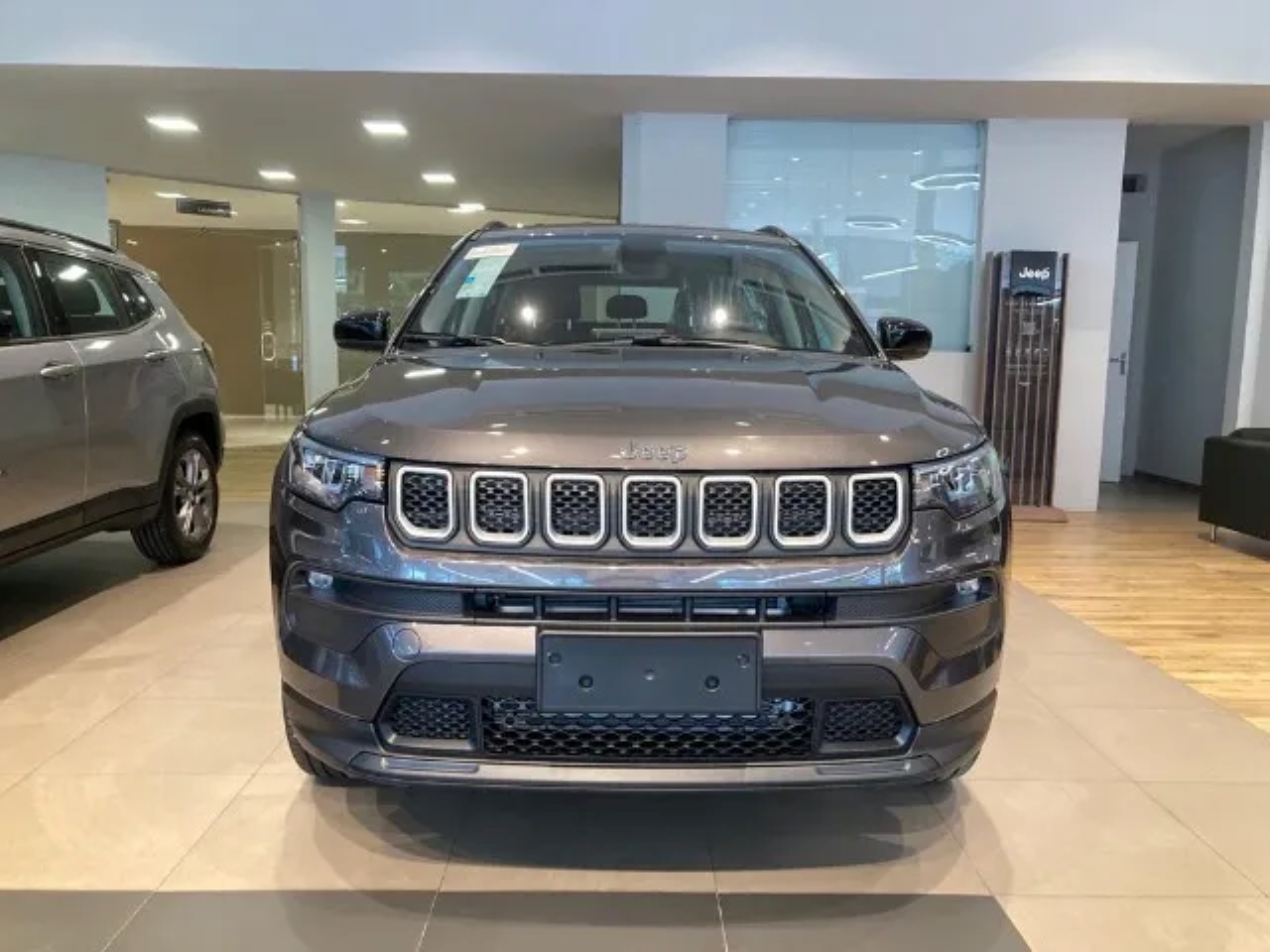 Jeep derruba em R$ 32.500 o preço do Compass Sport 2026 para PcD em dezembro