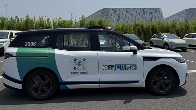 Acidente com pedestres leva cidade chinesa a suspender táxis autônomos da Hellobike