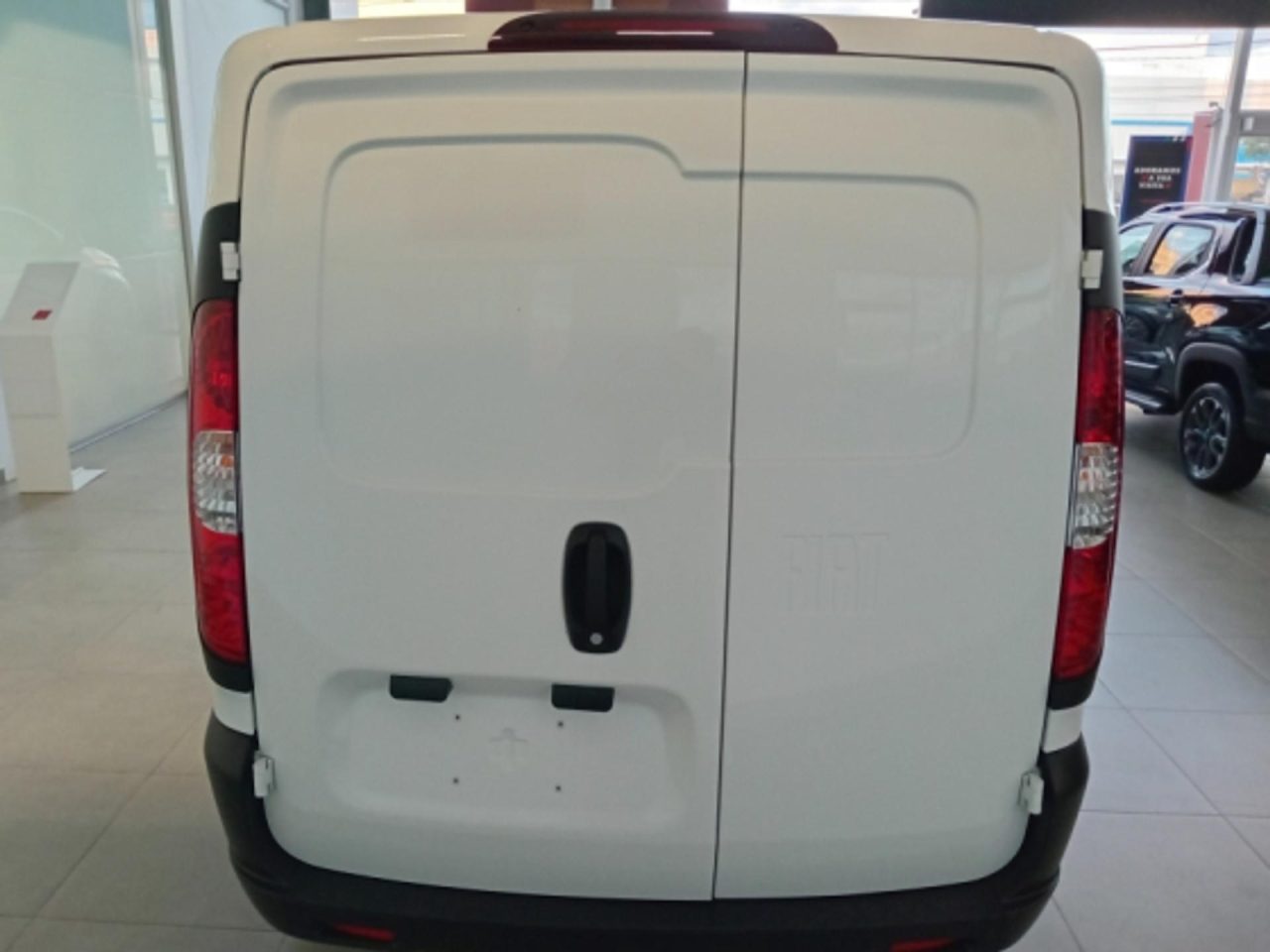 Fiat reduz preço da Fiorino 2026 em R$ 27.000 para CNPJ