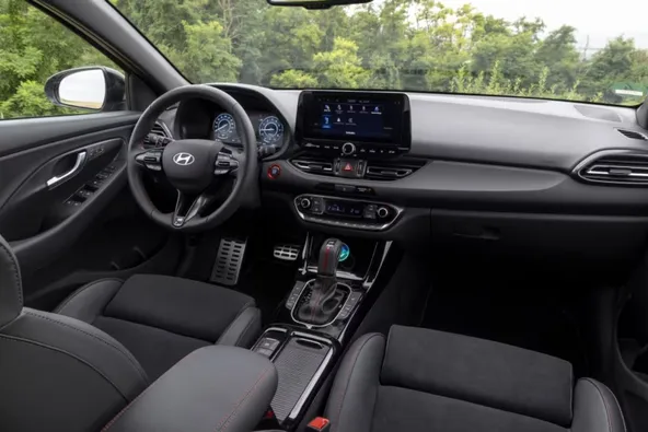 Hyundai prepara i30 esportivo com possível novo motor a combustão