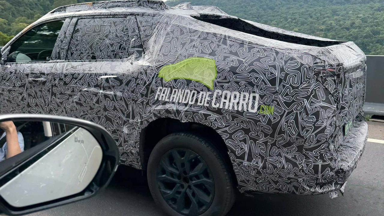 Nova Renault Niagara é flagrada em versão próxima da produção