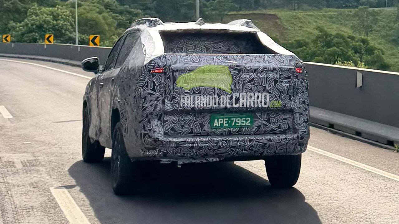 Nova Renault Niagara é flagrada em versão próxima da produção