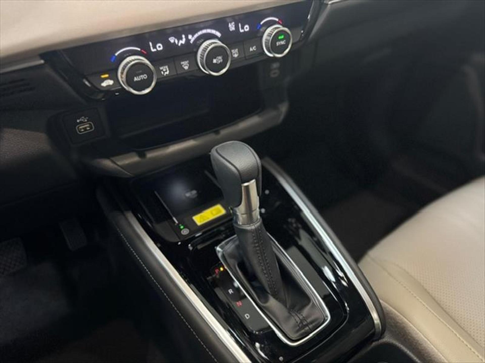 O que é o Auto Hold e como ele ajuda no trânsito do dia a dia